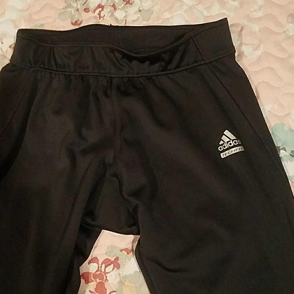 5/$25🌻Adidas Climalite Capris - Picture 2 of 4